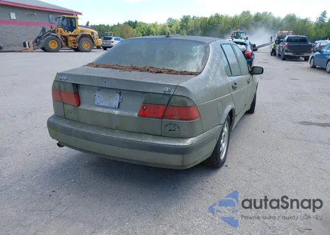 2001 Saab 9-5 z USA, uszkodzony, nr VIN YS3ED48E713026542